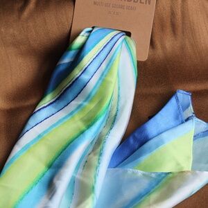 Steve Madden Blue Scarf 35"x35" Multi Use Square Scarf
